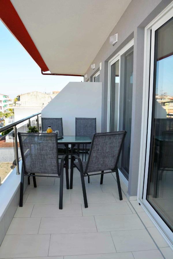 Princess Luxury Suite Paralía Extérieur photo